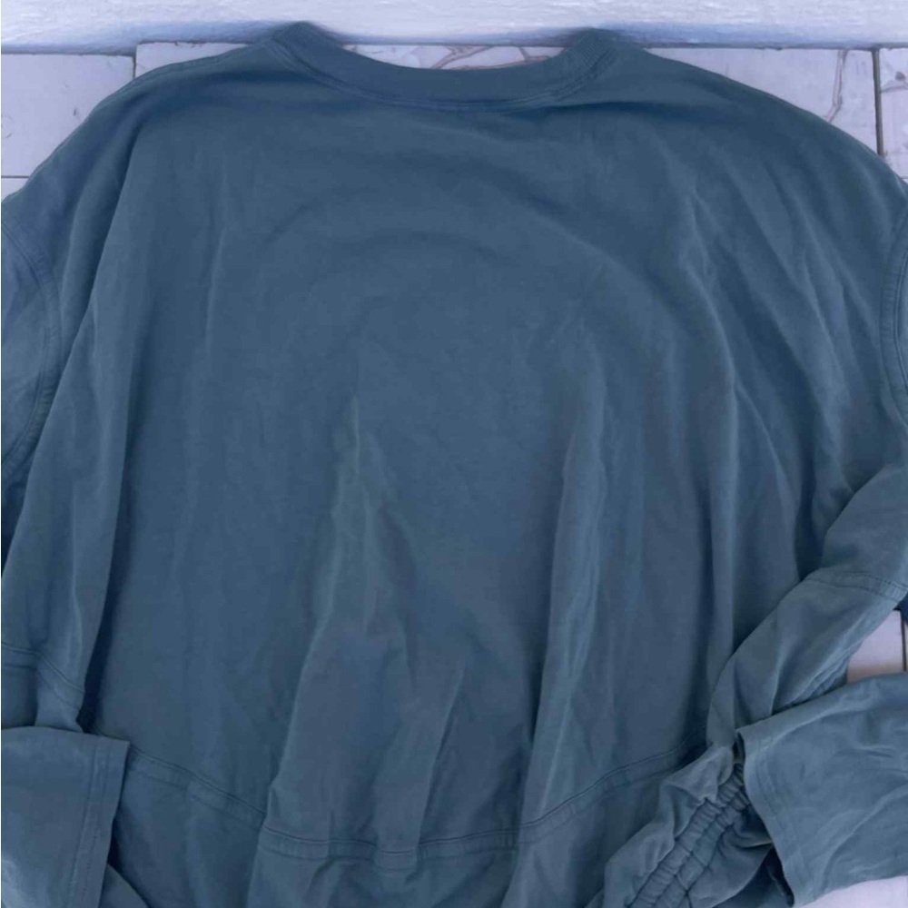 lululemon athletica Teal Long Sleeve Top - Picture 5 of 8